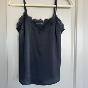 ONLY WORN ONCE - Abercrombie & Fitch Top